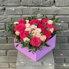 Цветочная композиция из Розы в коробке в Искитиме
