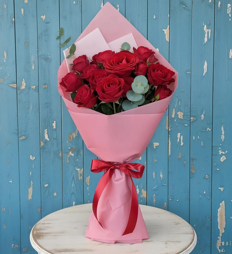 Букет цветов из: Розы в Искитиме