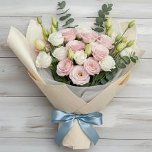 Букет цветов из:  Лизиантусы #REPLACE_PRED# Искитиме