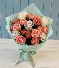 Букет цветов из:  Розы в Искитиме