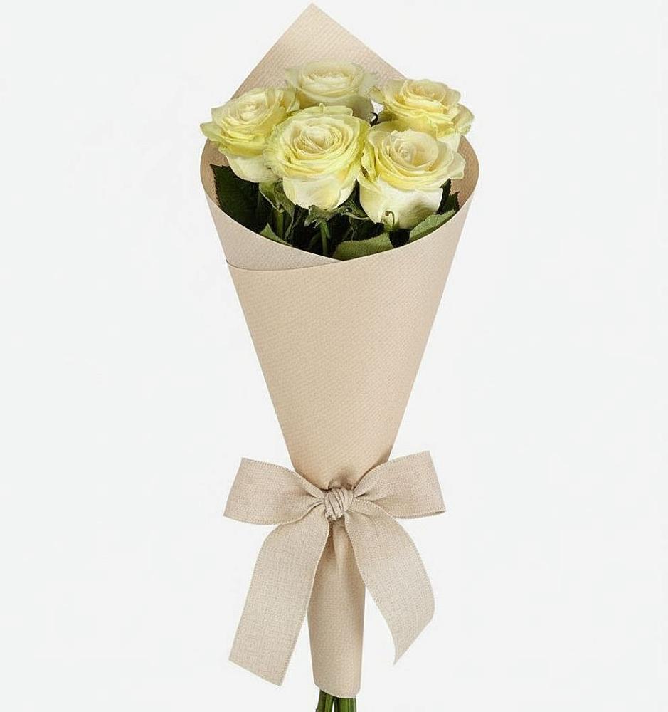 Букет цветов из: Розы в Искитиме