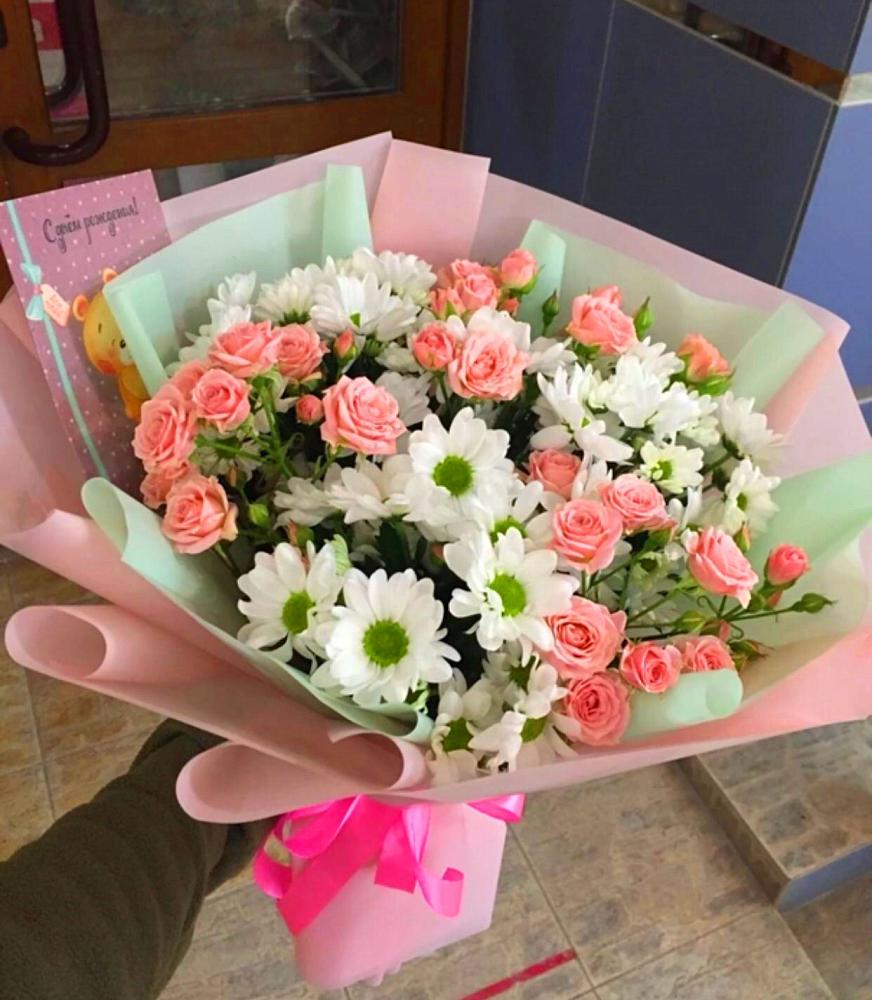 Букет цветов из: Розы и Хризантемы в Искитиме