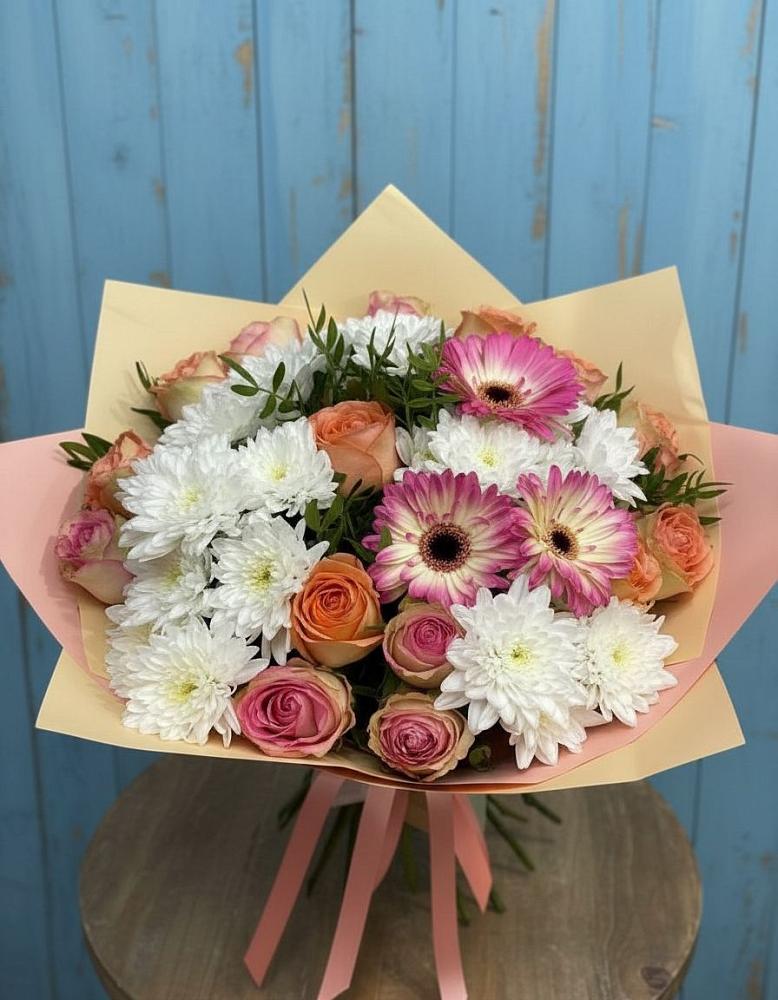 Букет цветов из: Розы, Герберы и Хризантемы в Искитиме