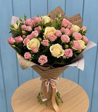 Букет цветов из:  Розы в Искитиме