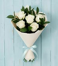 Букет цветов из:  Розы в Искитиме