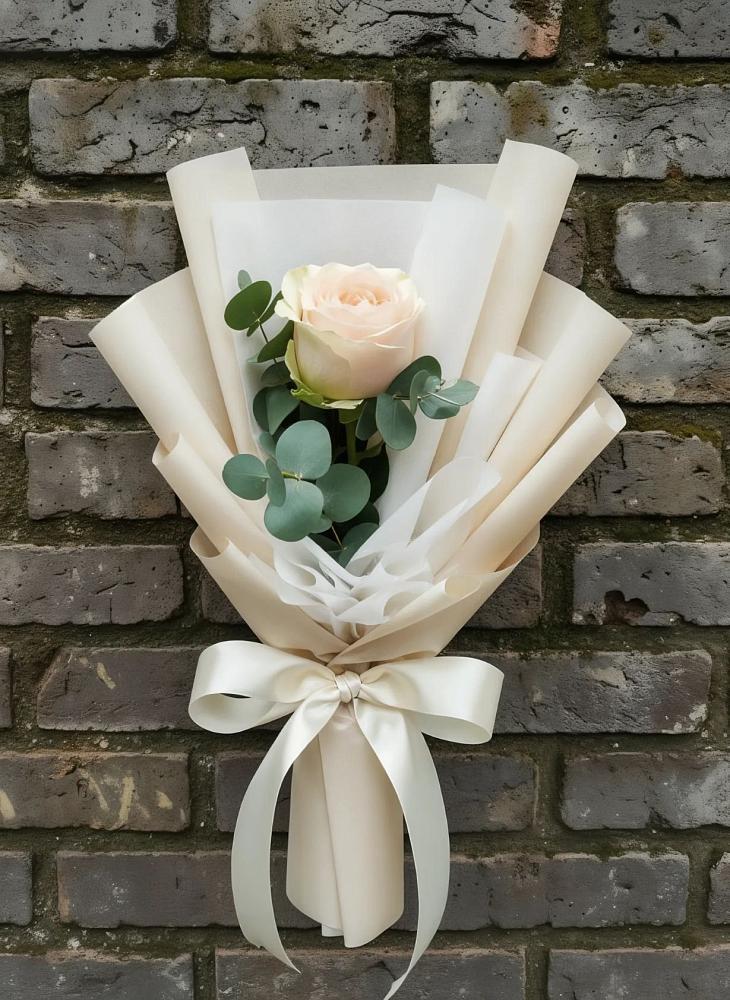 Букет цветов из: Розы в Искитиме